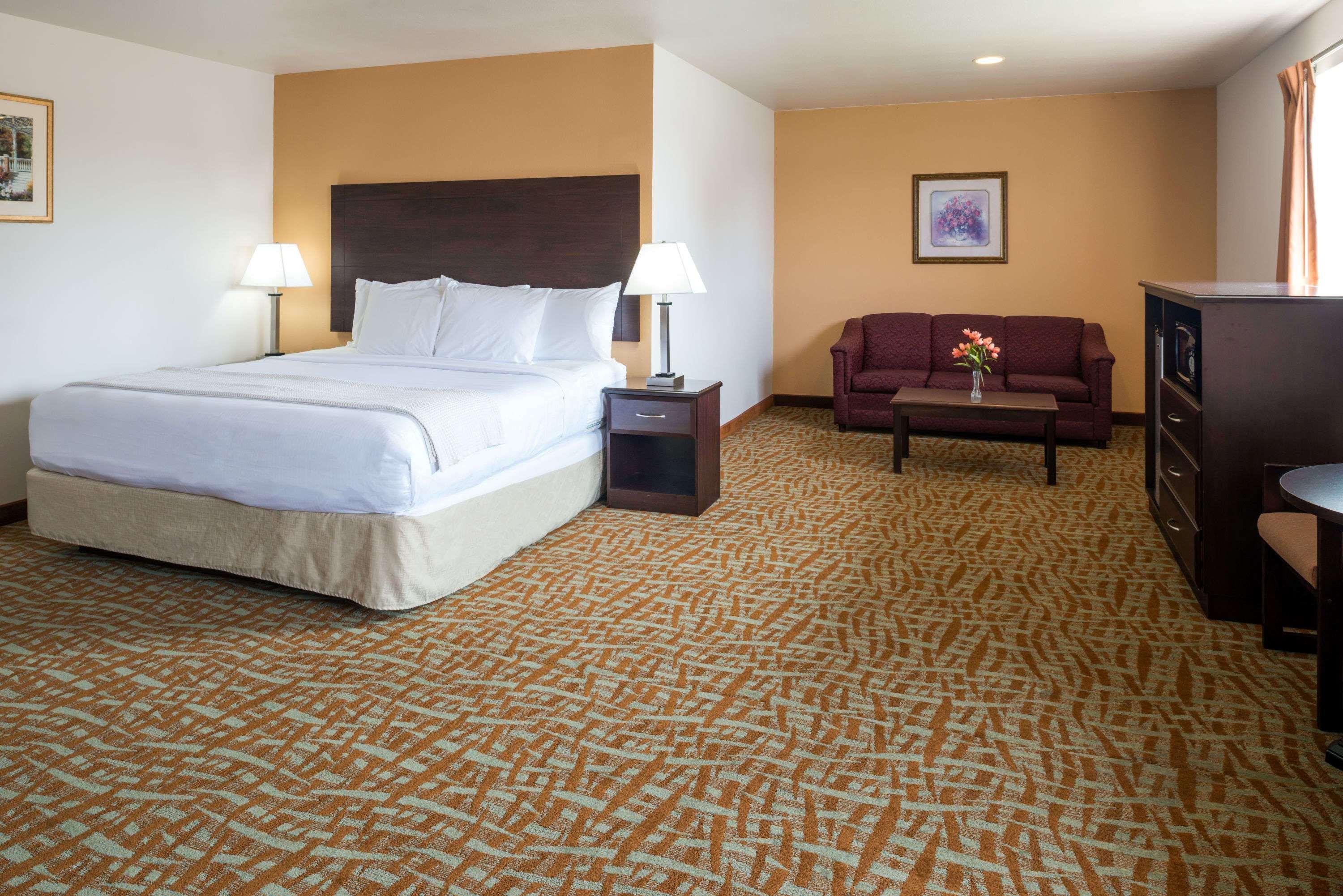 Days Inn & Suites By Wyndham Spokane Airport Airway Heights Kültér fotó