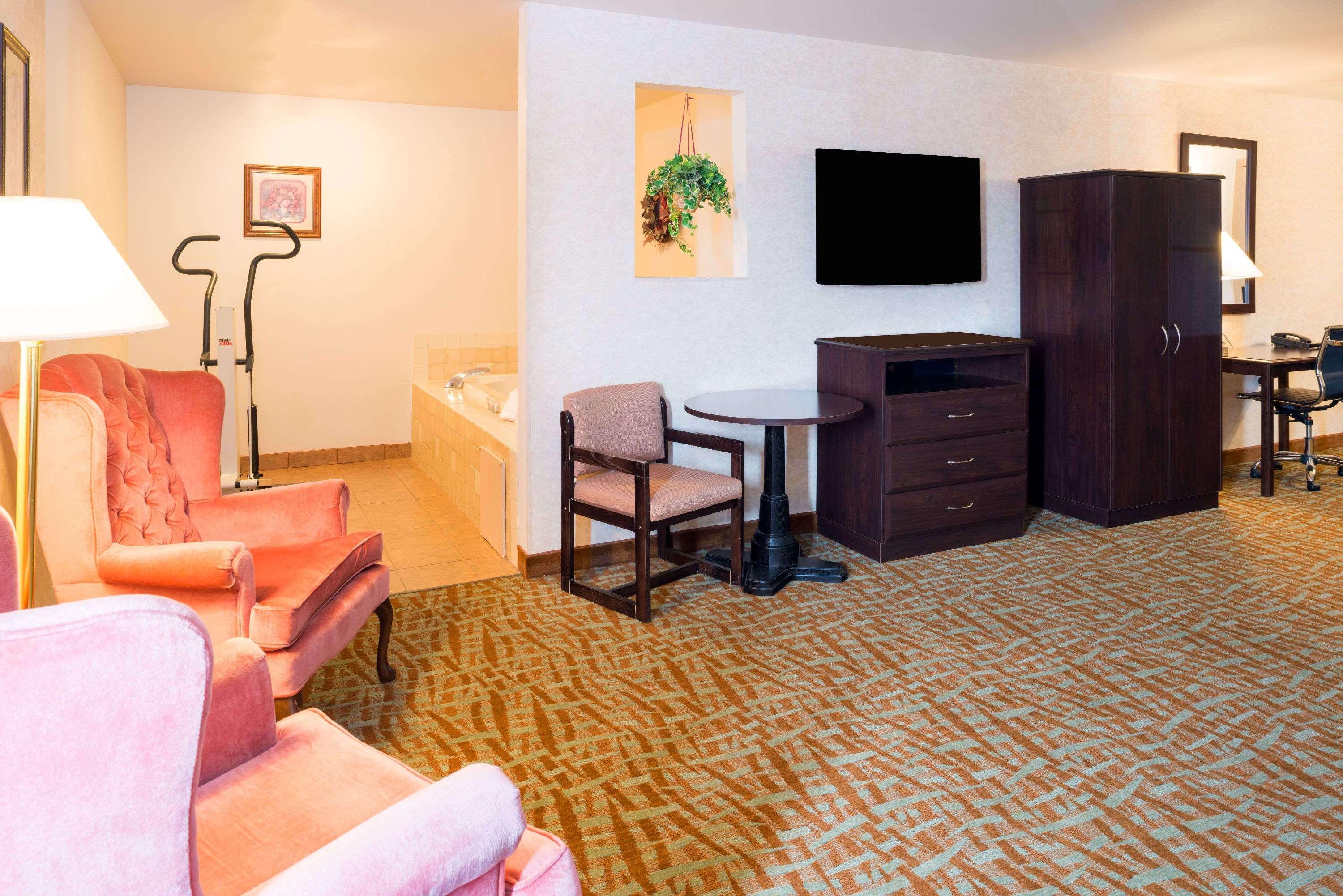 Days Inn & Suites By Wyndham Spokane Airport Airway Heights Kültér fotó