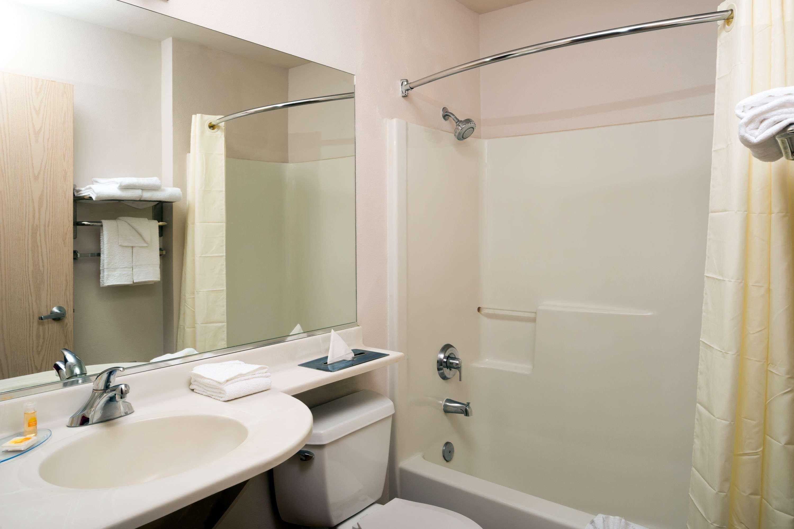 Days Inn & Suites By Wyndham Spokane Airport Airway Heights Kültér fotó