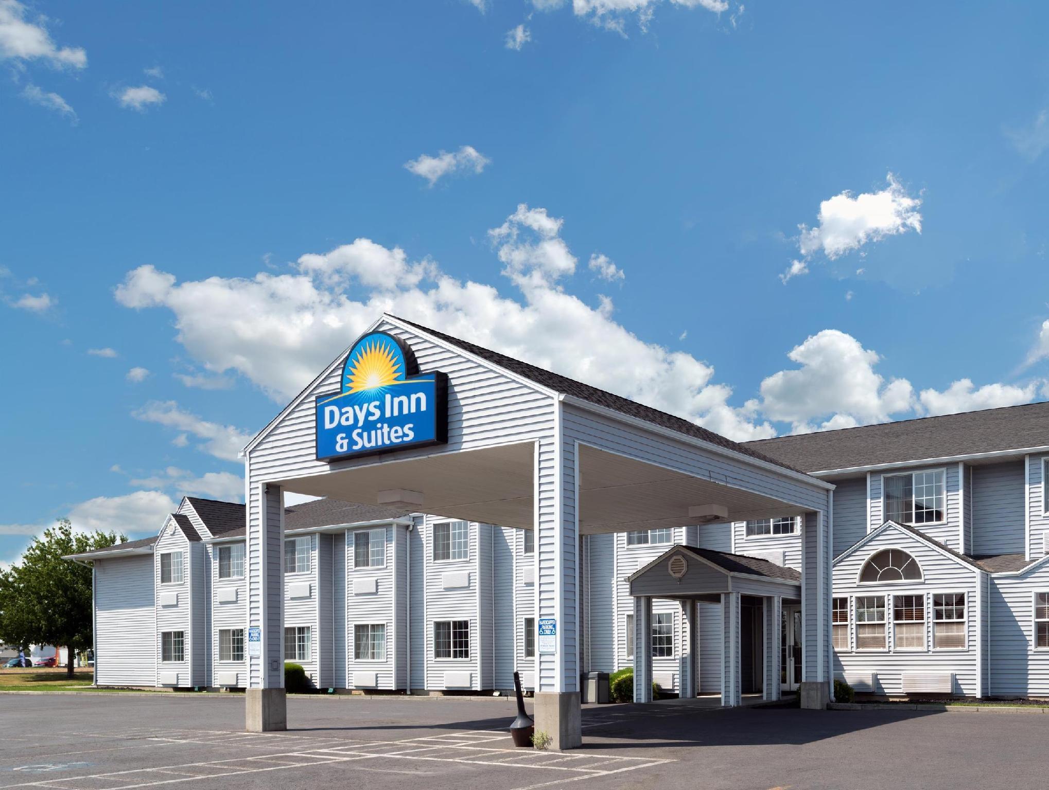 Days Inn & Suites By Wyndham Spokane Airport Airway Heights Kültér fotó