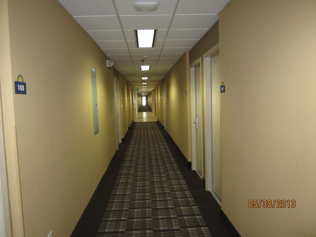 Days Inn & Suites By Wyndham Spokane Airport Airway Heights Kültér fotó